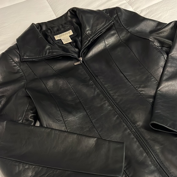 Jones New York Leather Jacket - Picture 2 of 7